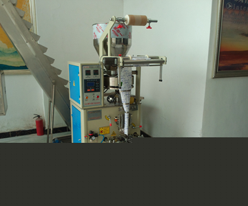無紡布顆粒自動包裝機(jī)